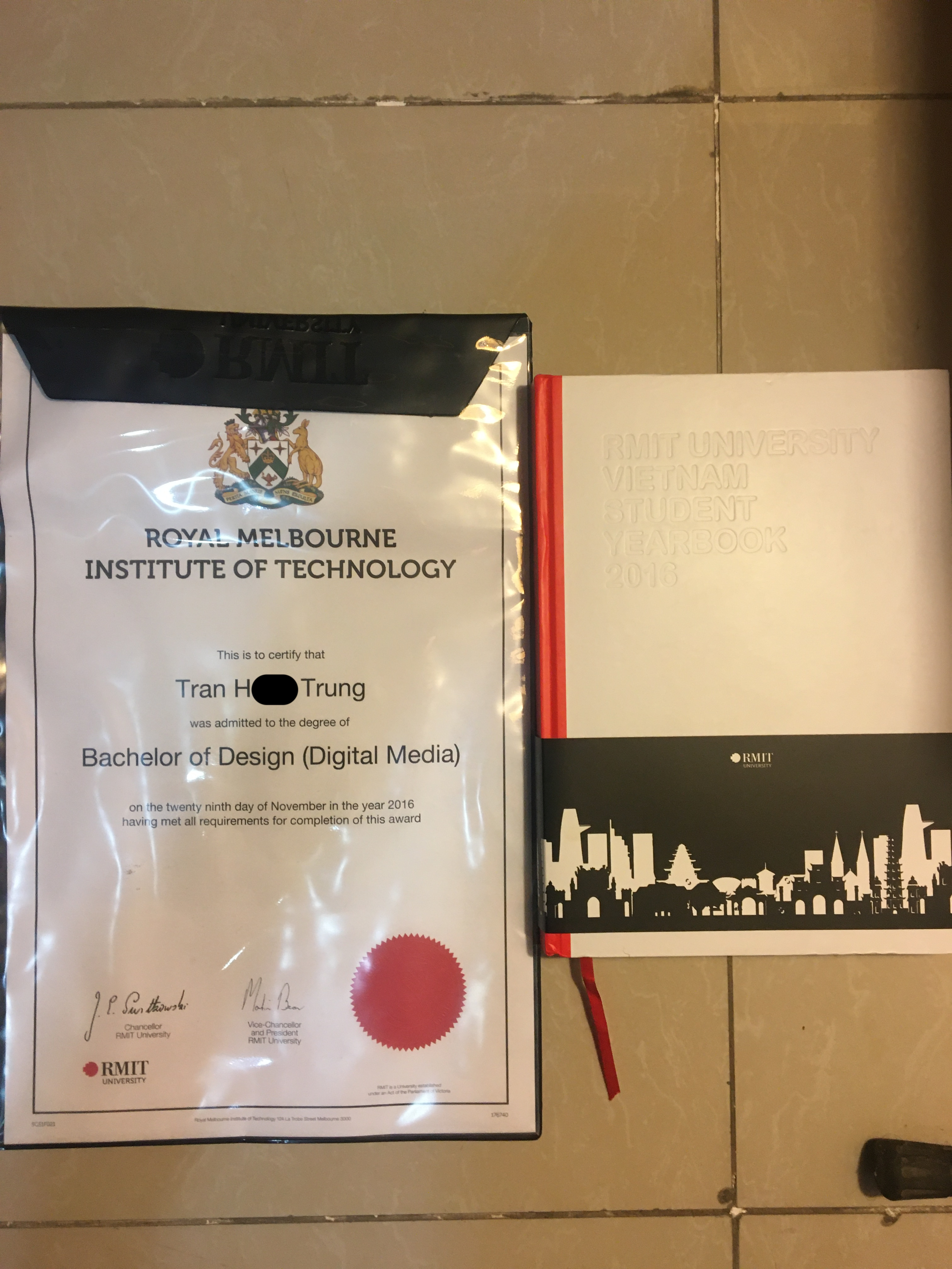 bằng tốt nghiệp RMIT